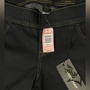 NWT Torrid Lean Jeans dark denim pull on size 1 (14/16)